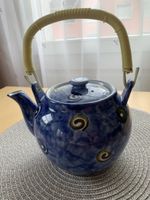 Blaue Teekanne/Teekrug mit Dekor, Porzellan, Vintage 🍵