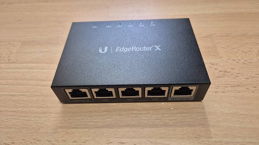 Modem & Router: Ubiquiti EdgeRouter X – Nuovo e nell'imballaggio originale da St. Erhard venduto da fro9000 2