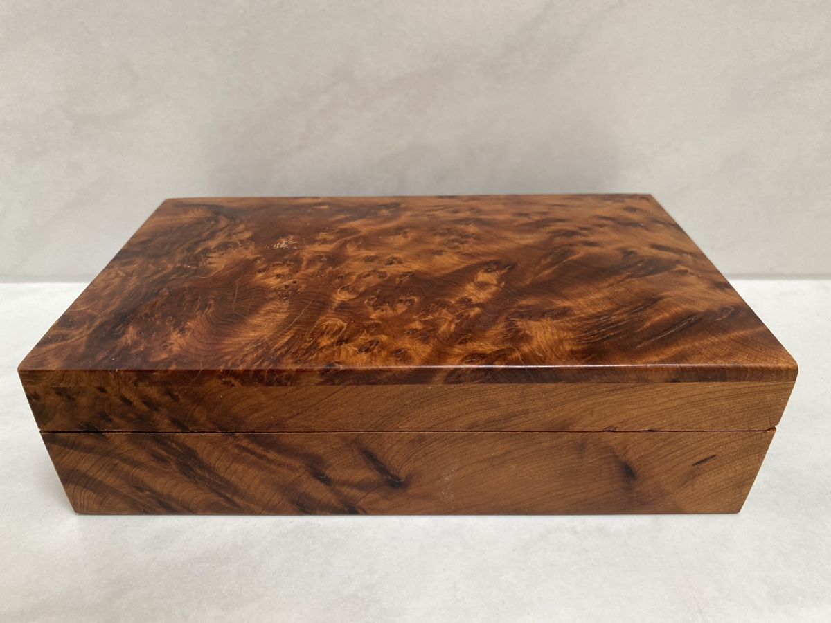 Schmuckkstchen THUJA Holz massiv, Vintage. (Gebraucht) in Biberist fr CHF  68  mit Lieferung auf Ricardo kaufen