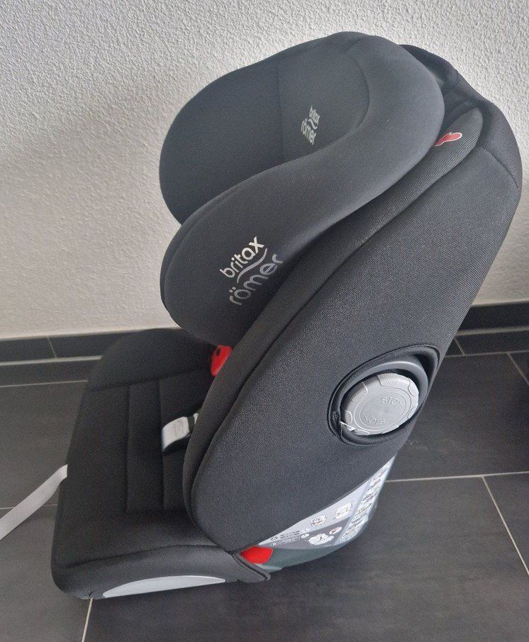 Britax Römer Seggiolini per auto: Britax Römer EVOLVA 1-2-3 SL SICT – Nuovo (secondo la descrizione) da Otelfingen venduto da 4Tapout 1