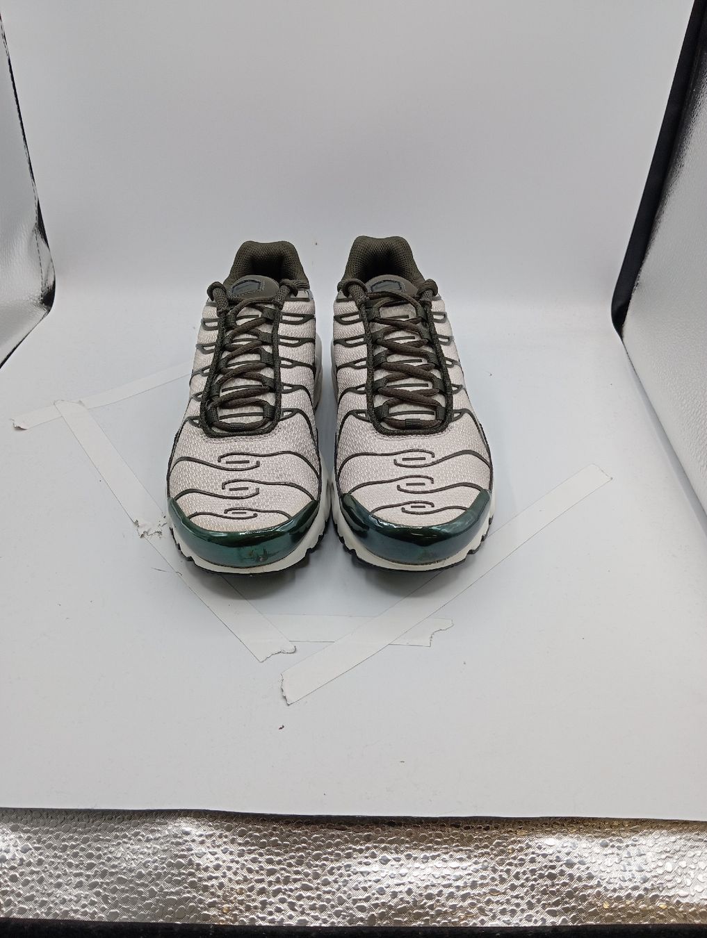 Nike Chaussures hommes: Nike Air Max Plus (EU40) – Neuf avec emballage d'origine à Schaffhausen par outlez 2
