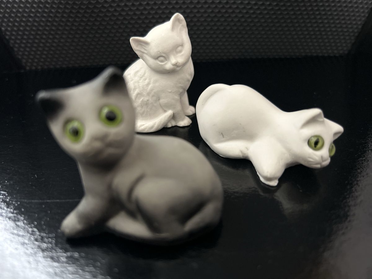 Statuette: 3-Katzen Figuren – Nuovo (secondo la descrizione) da Triengen venduto da zomavesu