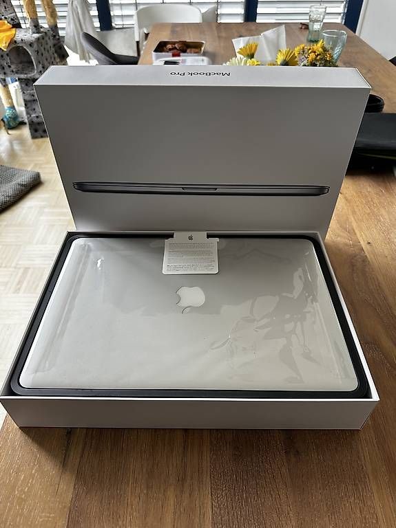 Notebook: MacBook Pro Retina 15" i7 16Go – Usato da Fribourg venduto da bmz3 2
