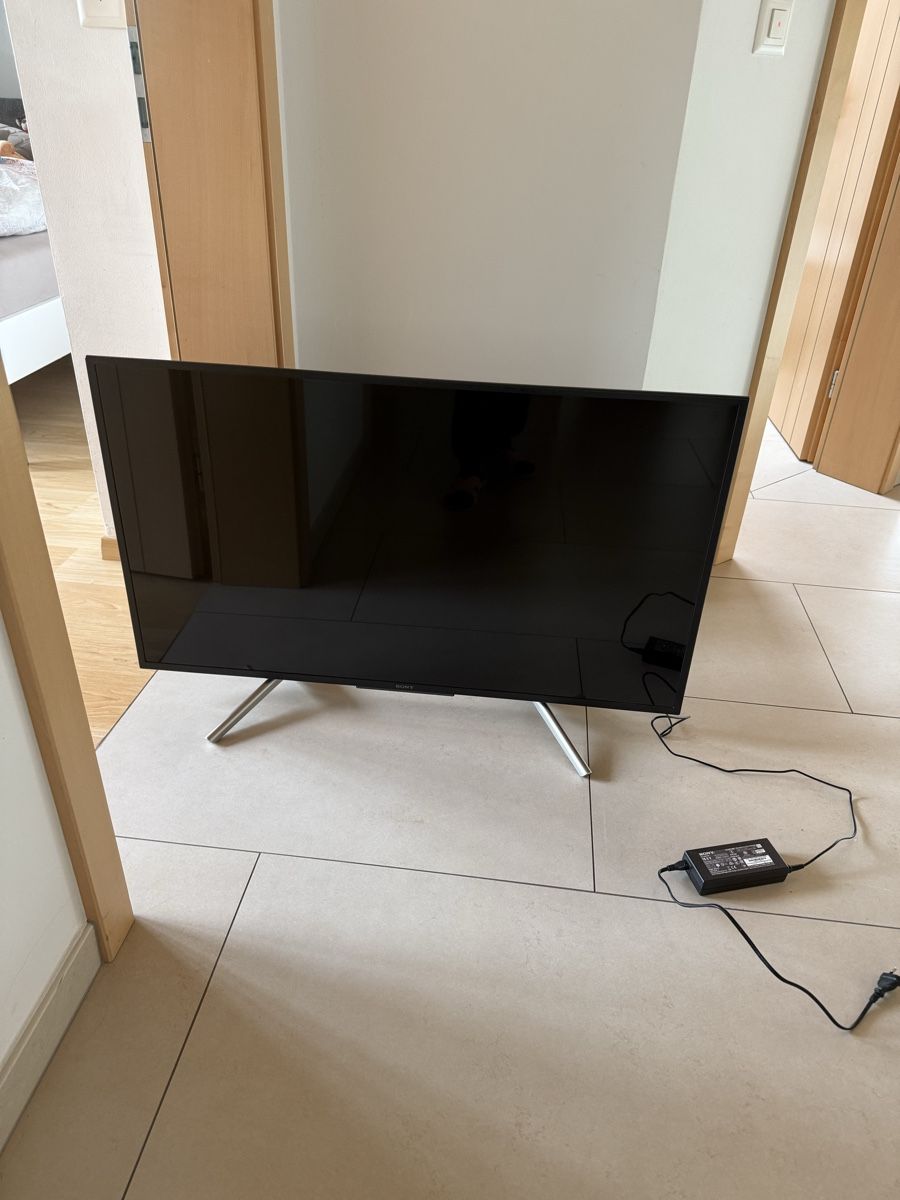 Fernseher: Tv – Gebraucht aus visp von Kmemo1