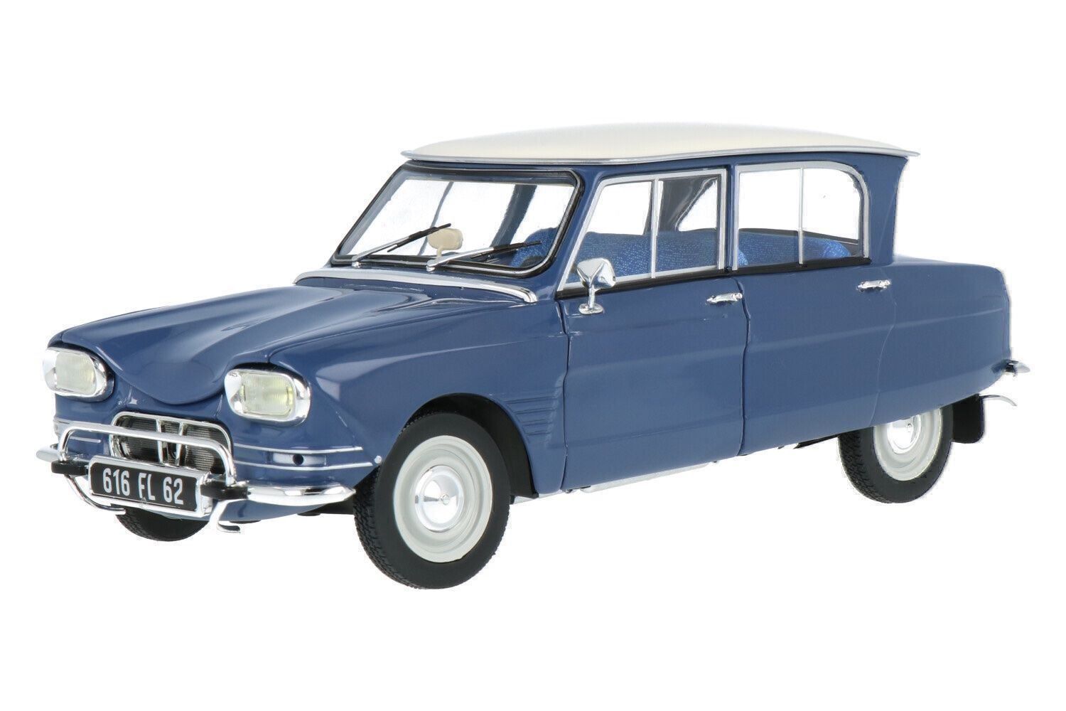 Citroën Modellautos: CITROËN AMI 6 im Massstab 1:18 – Neu und originalverpackt aus Erlenbach im Simmental von Model_box 5