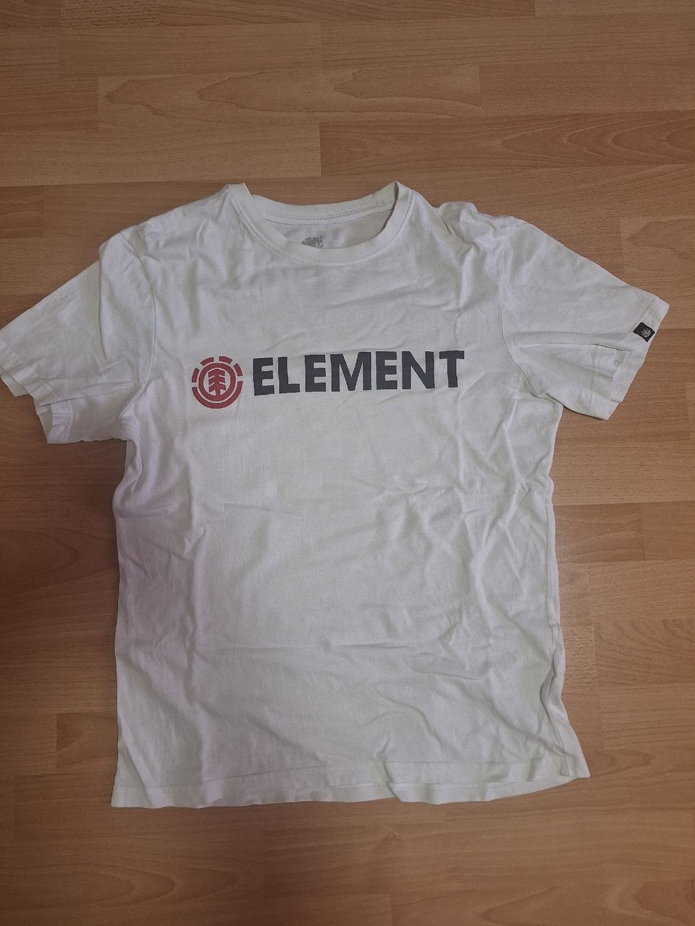 Element T-Shirts: Element Tee – Gebraucht aus Glarus von mar_w6qy