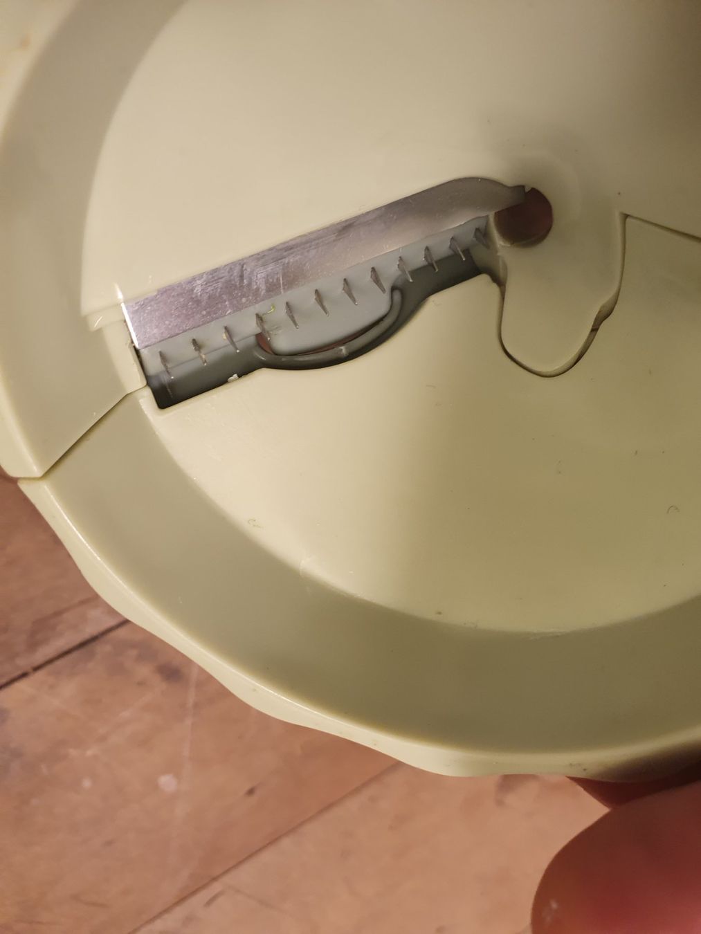 Küchengeräte: Gemüsespitzer – Gebraucht aus Zürich von loosebone 3