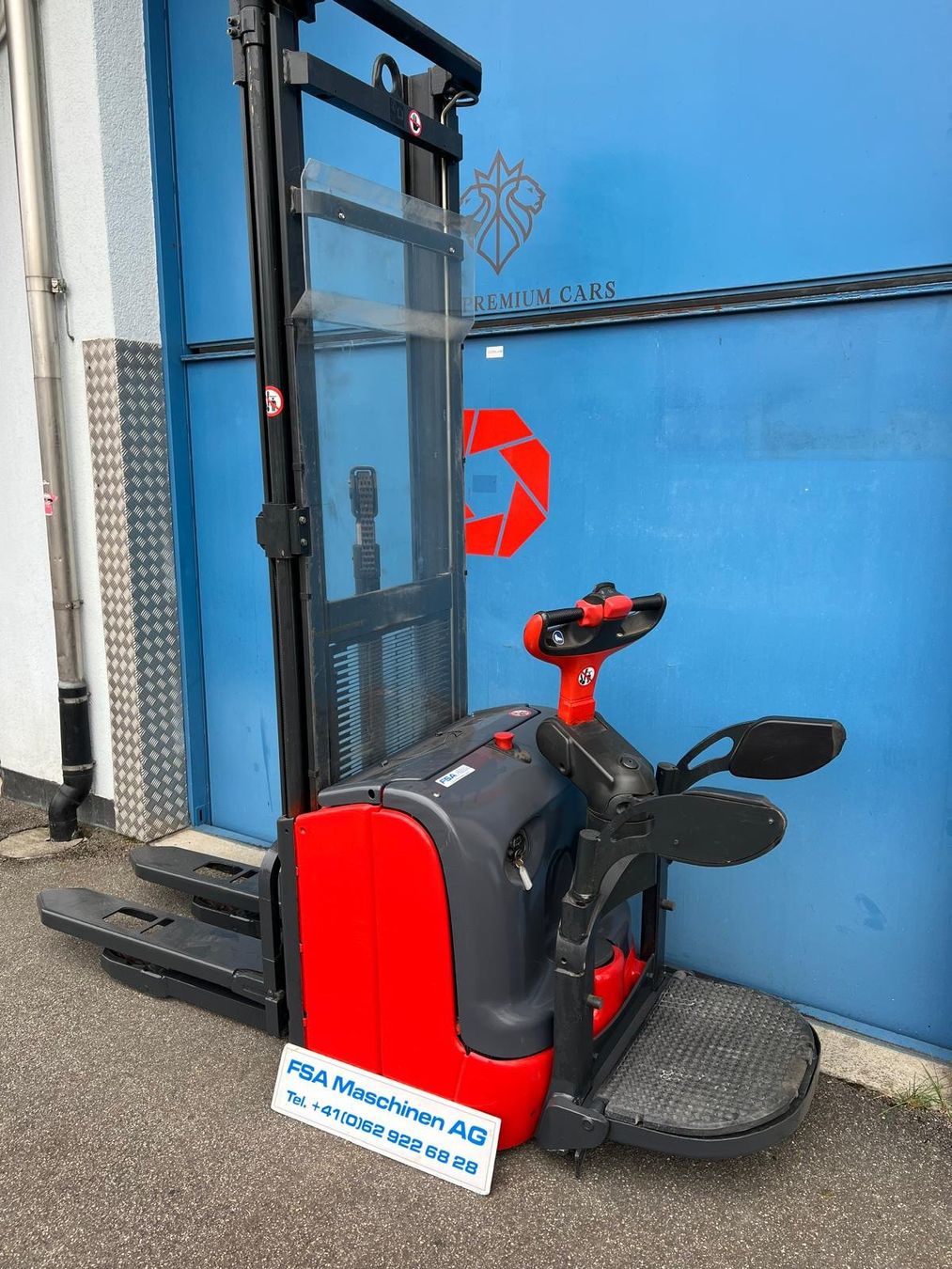 Linde Carrelli elevatori e a forche: LINDE Elektro-Deichselstapler 1.4 ton, 4.3 m – Usato da Aarwangen venduto da fsa-maschinen 2
