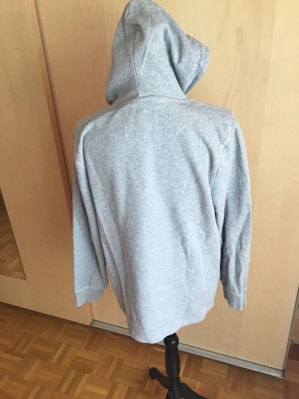 Pullover & Sweatshirts: Kapuzenpullover Gr 48/50 – Gebraucht aus Endingen von Warlock 1