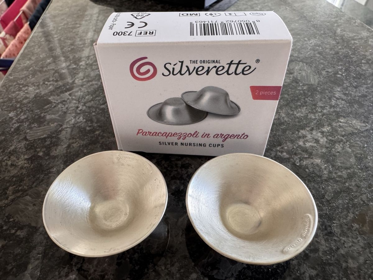 Accessori per l’allattamento: Silverette Stillhütchen aus Silber, NEU, Grösse M – Nuovo e nell'imballaggio originale da Kirchlindach venduto da Cat2784 1
