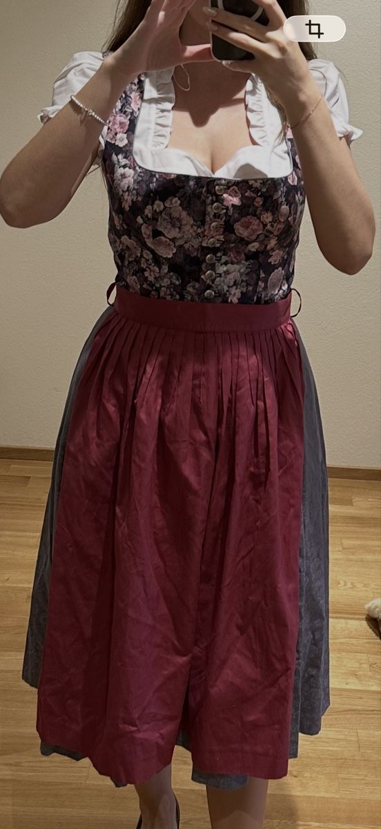 Costumes: Dirndl Grösse 36 – Neuf (Voir description) à Aarau par Daniella97 4