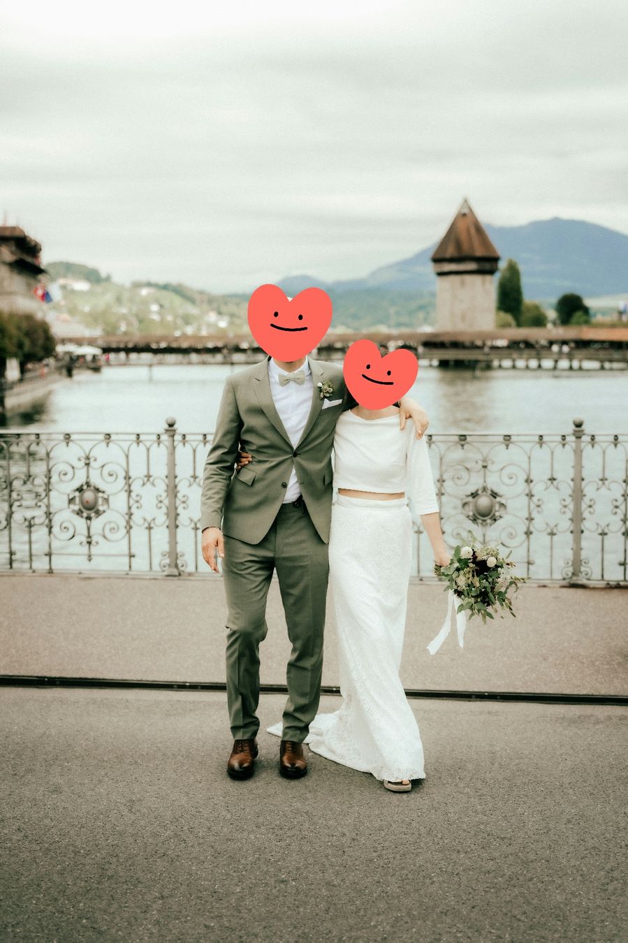 Vestiti: modernes zweiteiler Brautkleid, Grösse 36 – Usato da Affoltern am Albis venduto da Smarties54 1