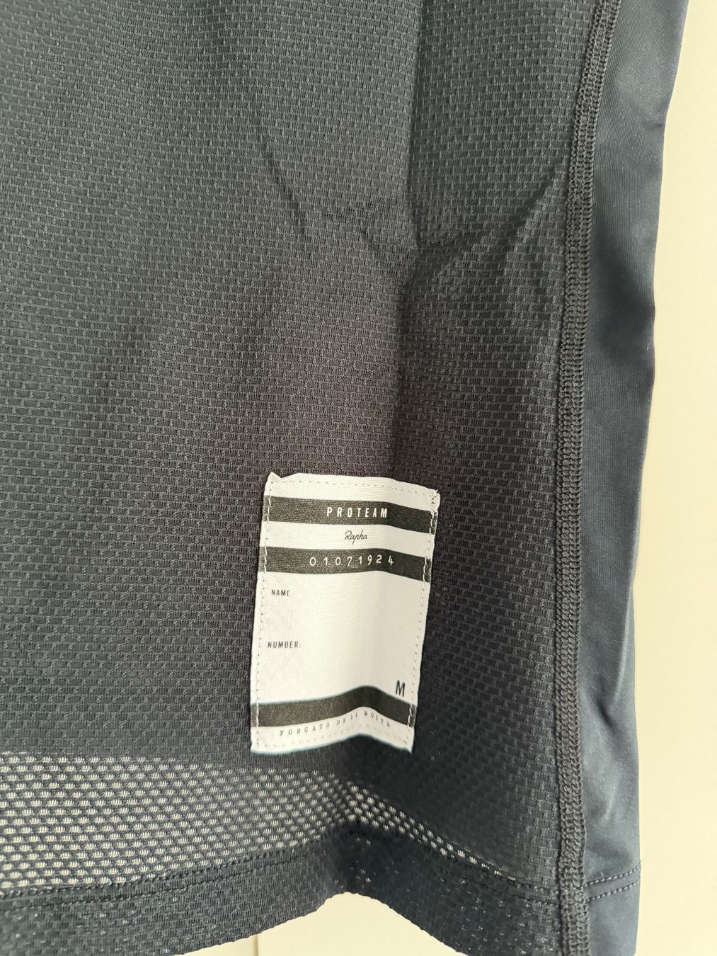 Rapha Canottiere & Pantaloni: Rapha Baselayer in Dunkelblau – Usato da Ennetbaden venduto da miboo 3