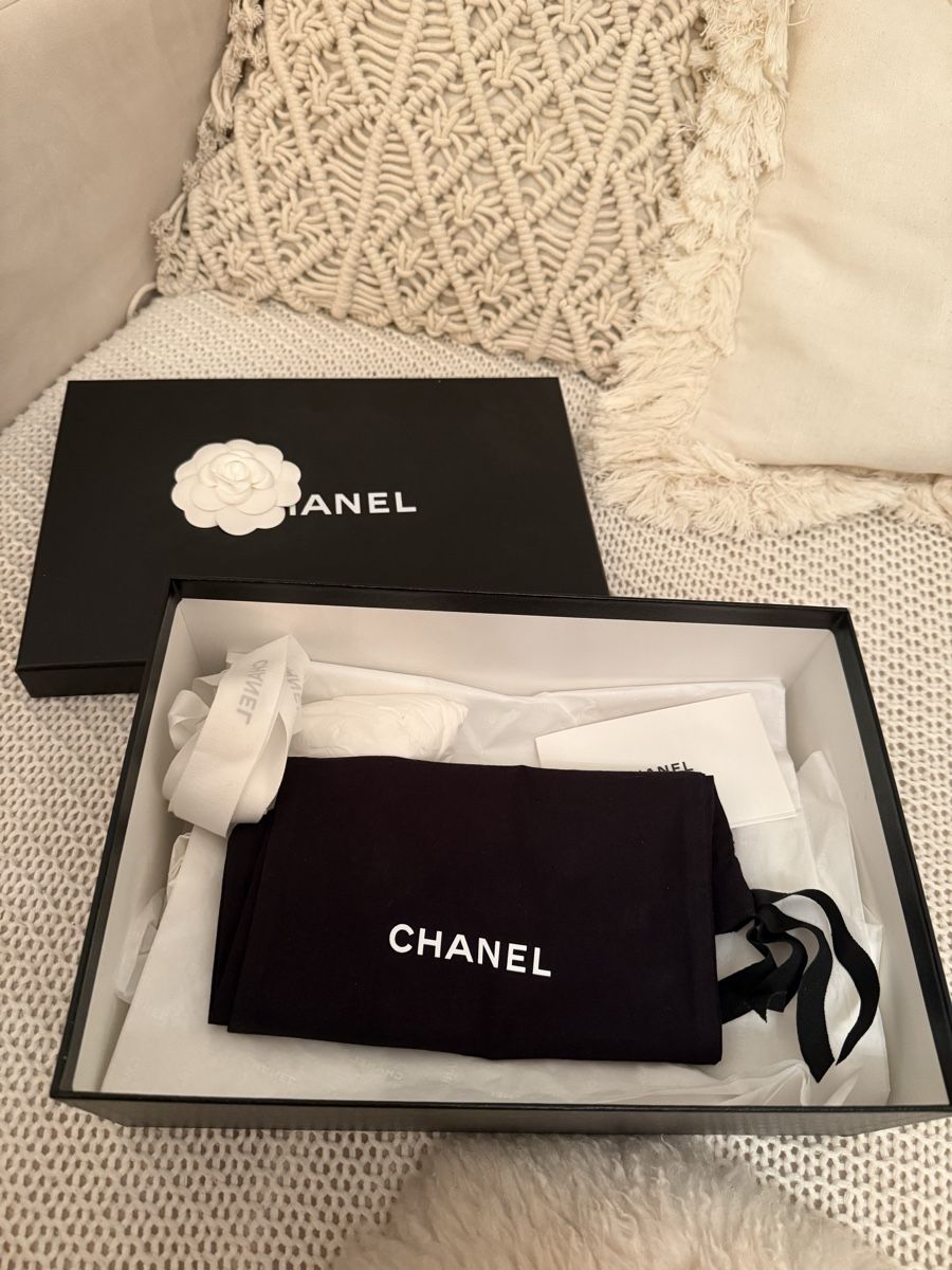 Altro in Decorazioni & Accessori: Chanel Schuhschachtel – Nuovo (secondo la descrizione) da Schellenberg venduto da joy116 1