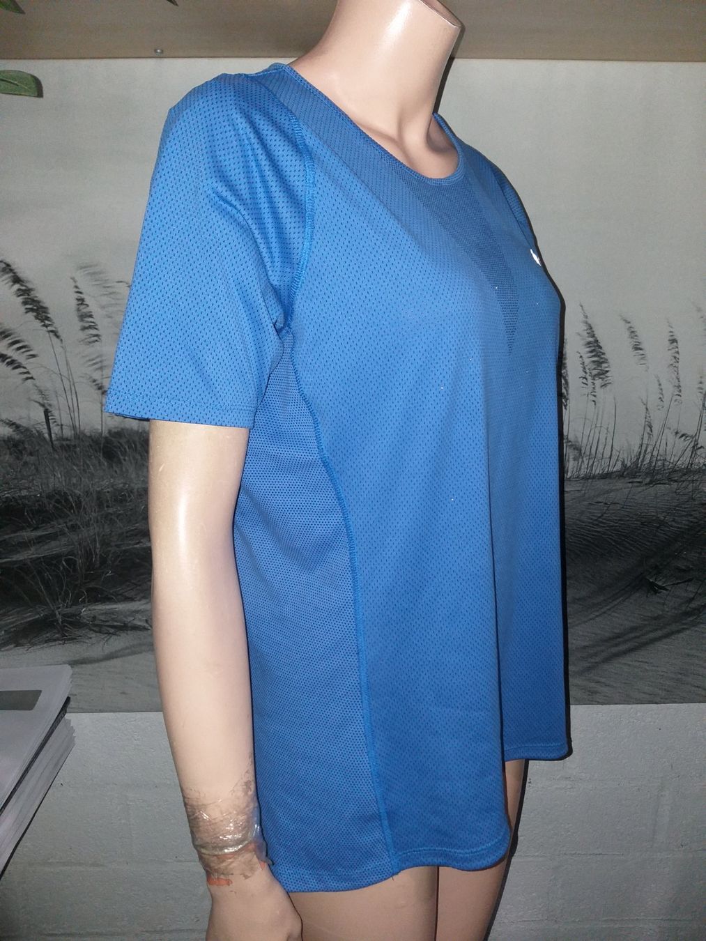 Nike T-shirt: Shirt NIKE    Taille / Grosse L – Usato da Cossonay-ville venduto da Super-Price-Quality 5