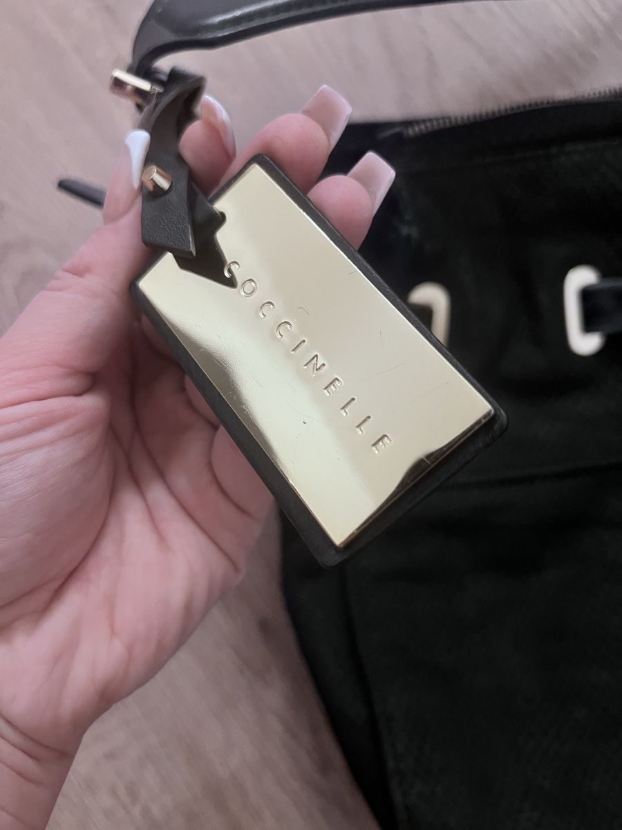 Coccinelle Borse da donna: Coccinelle Handtasche, schwarz – Usato da Füllinsdorf venduto da had_kv5k 1