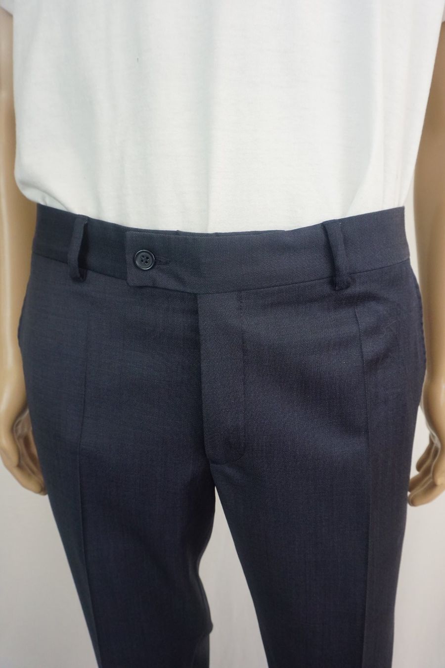 Pantaloni: Anzugshose Dunkelblau Gr. 44 – Usato da Pratteln venduto da Restwert_Pratteln 4