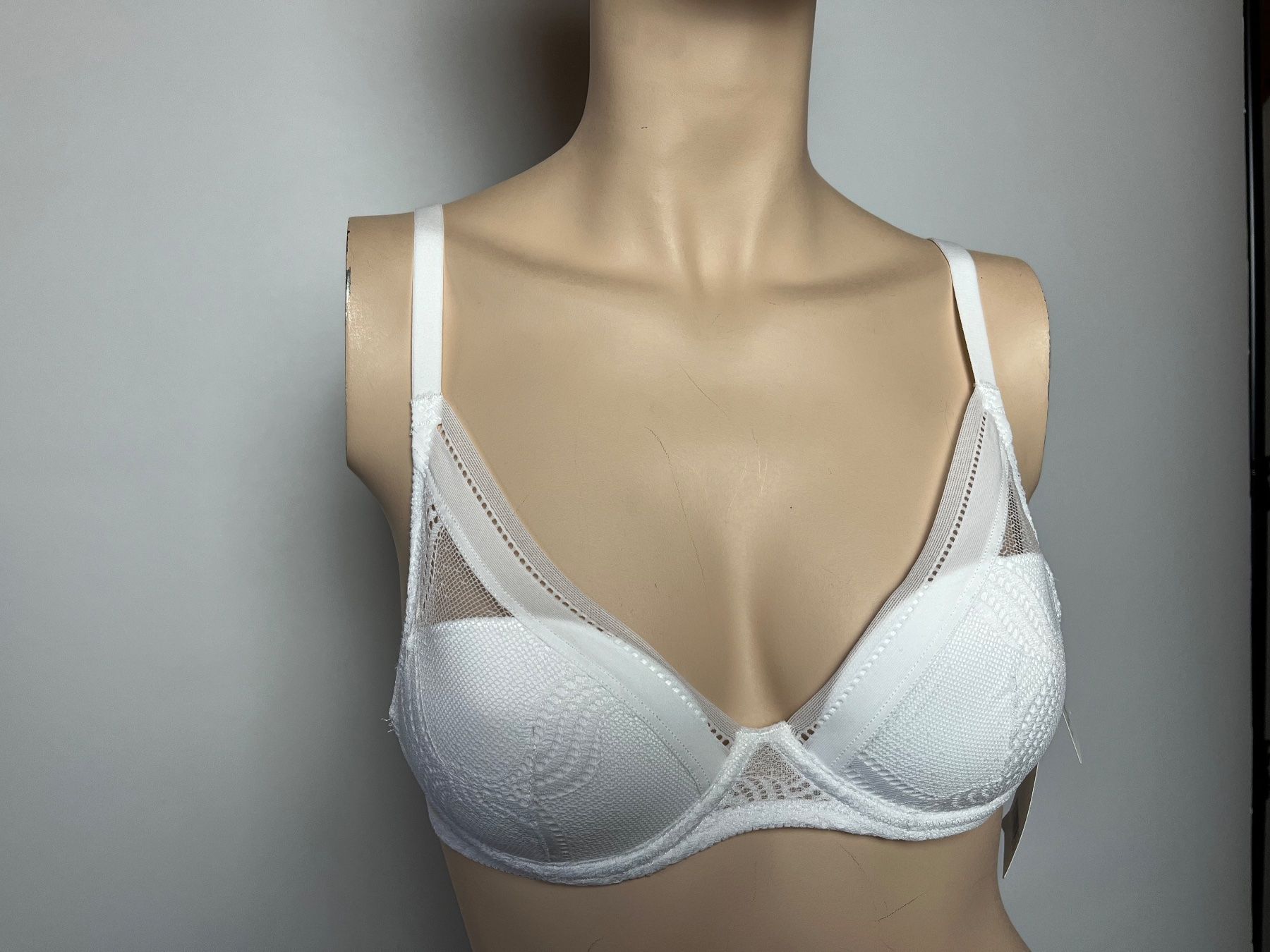 Passionata Altra biancheria intima: Schalen-BH Passionata, Grösse 85D – Nuovo e nell'imballaggio originale da Rudolfstetten venduto da gst_g7xl