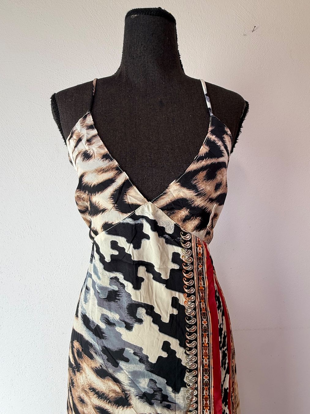 Vestiti: Leo Maxikleid mit Seide – Nuovo (secondo la descrizione) da Sigriswil venduto da ck56 2