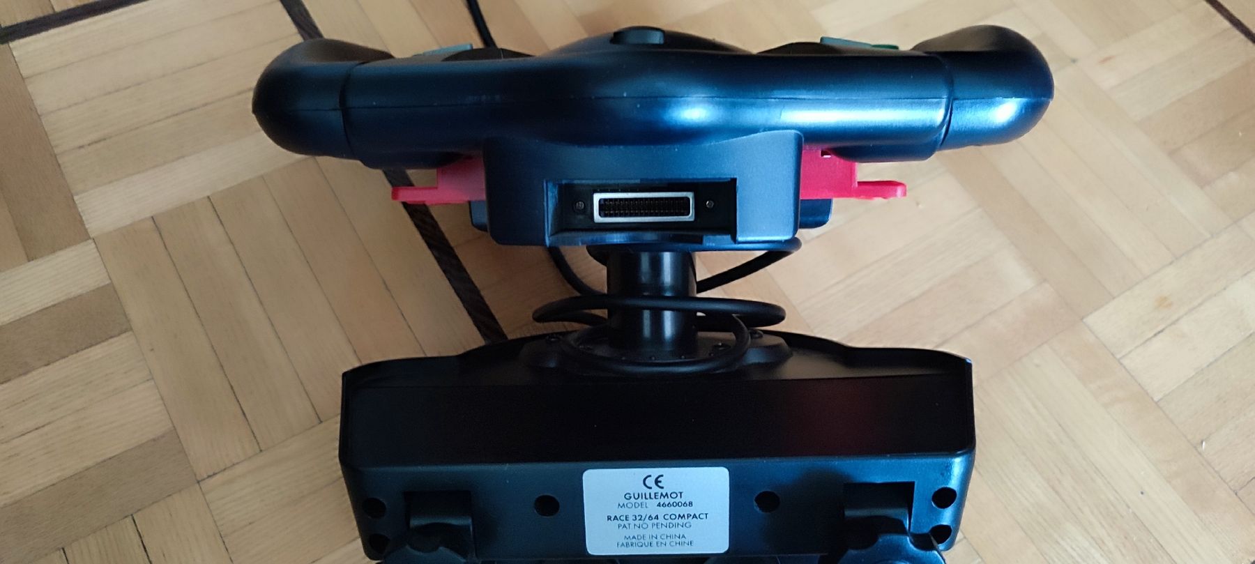 Controller: Guillemot Race 32/64 Compact Lenkrad gebraucht. – Usato da Biel/Bienne venduto da ruggi03 6