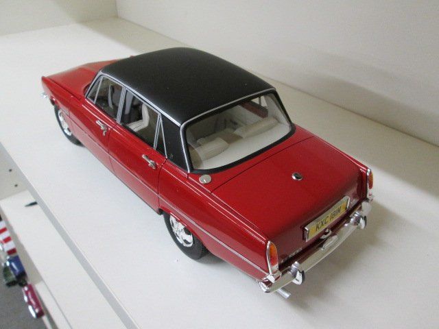 Rover 3500 P6b Saloon '1976' (Cult Scale) 1:18 ohne OVP | Kaufen