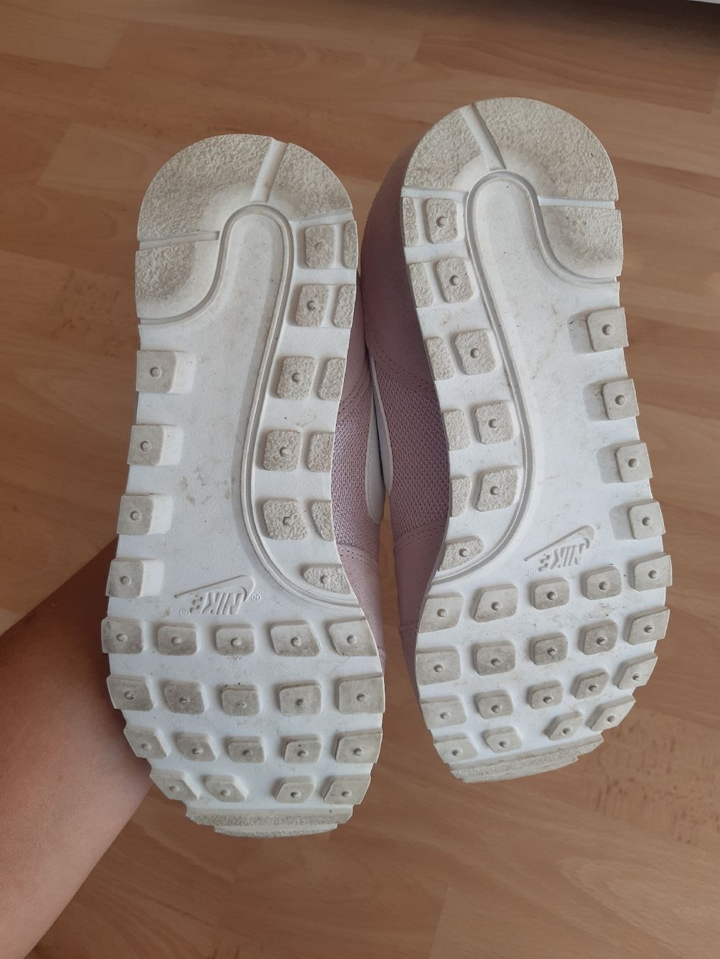 Nike Scarpe da donna: Nike MD Runner 2, Sneaker, 37.5, rosa / pink – Nuovo (secondo la descrizione) da Matzingen venduto da mes84 5