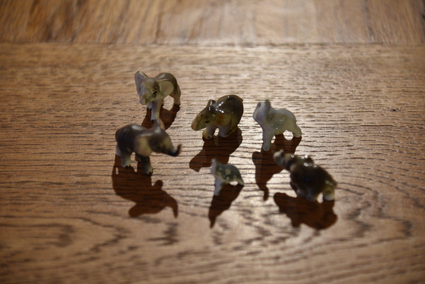 Figuren: 6 kleine Elefanten (mini) – Gebraucht aus Egerkingen von John001