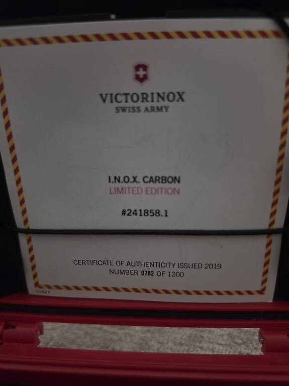 Orologi: Victorinox inox carbon limited edition – Usato da Renens VD venduto da aligrapefruit 3