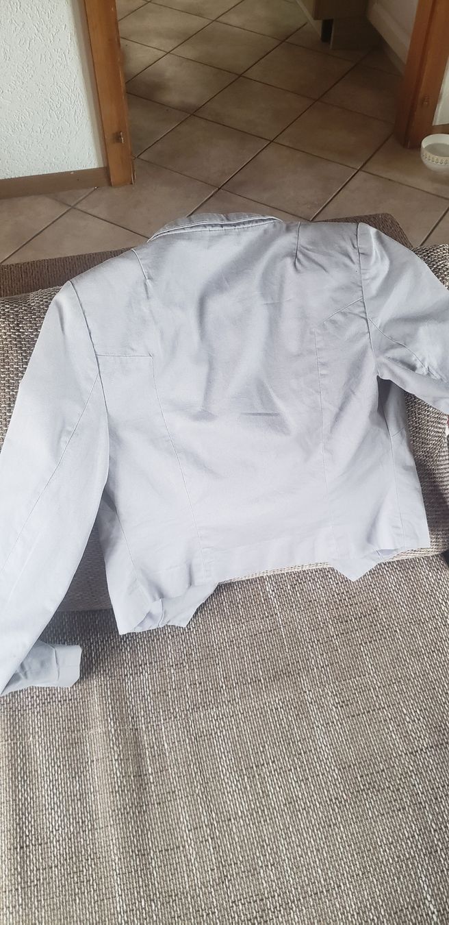 Jacken: Veston gris – Gebraucht aus Le Séchey von Jill93