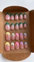 Gelnägel, Gr.M, kurz& rund von Hand bemalt, 2er Pack