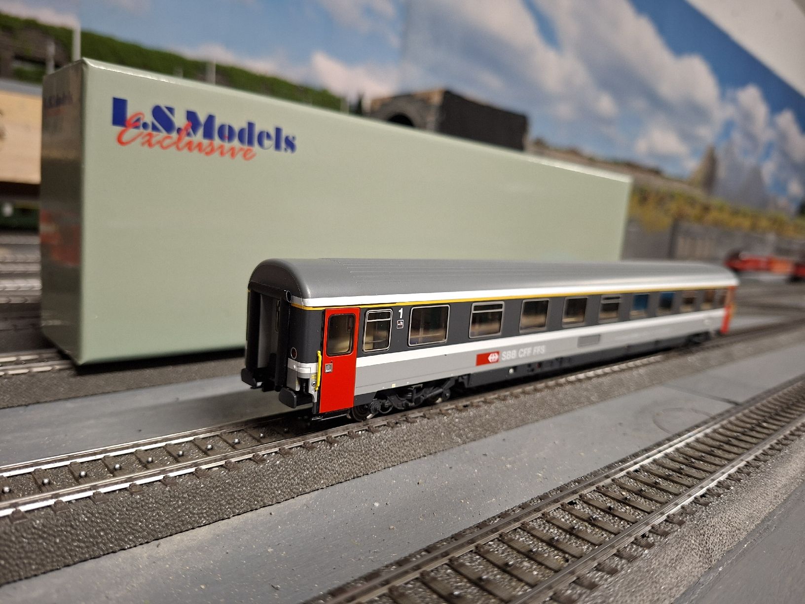 LS Models Modellini di ferrovie: Am EC lsmodels h0 1/87 SBB CFF – Usato da Broc venduto da BoBo11108SE 1
