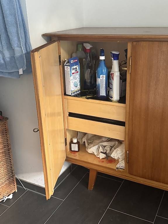 Credenze: Buffet, Sideboard, Schrank, Möbel, Teak Mid century look – Usato da Basel venduto da amr_jwy5 2