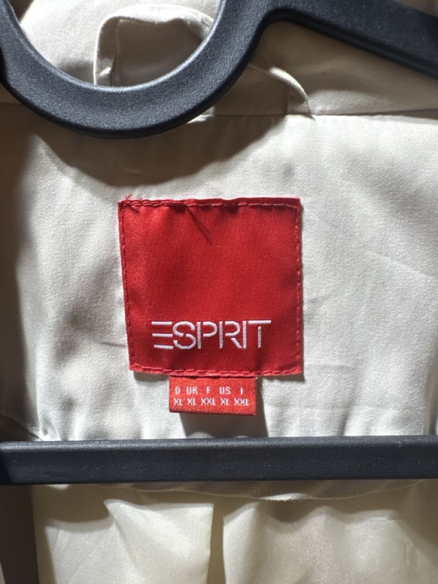 Esprit Cappotti: Esprit Mantel Gr XL  – Nuovo (secondo la descrizione) da Zürich venduto da SaraLU 1