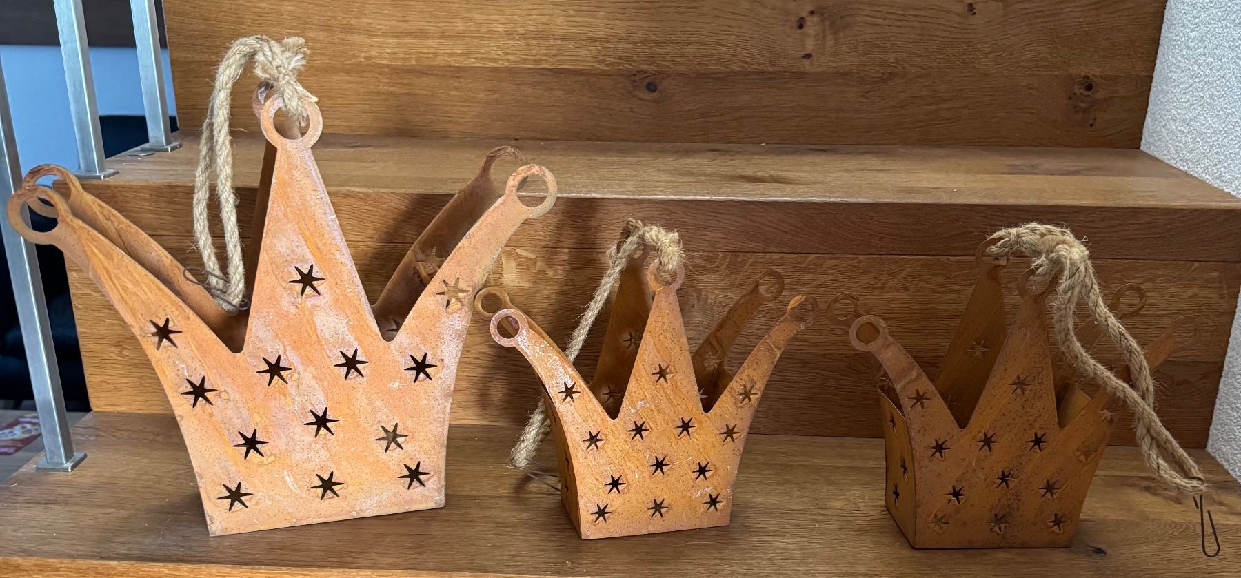 Tutte le decorazioni: Edelrost Krone Teelichthalter Set – Usato da Herzogenbuchsee venduto da zukerka