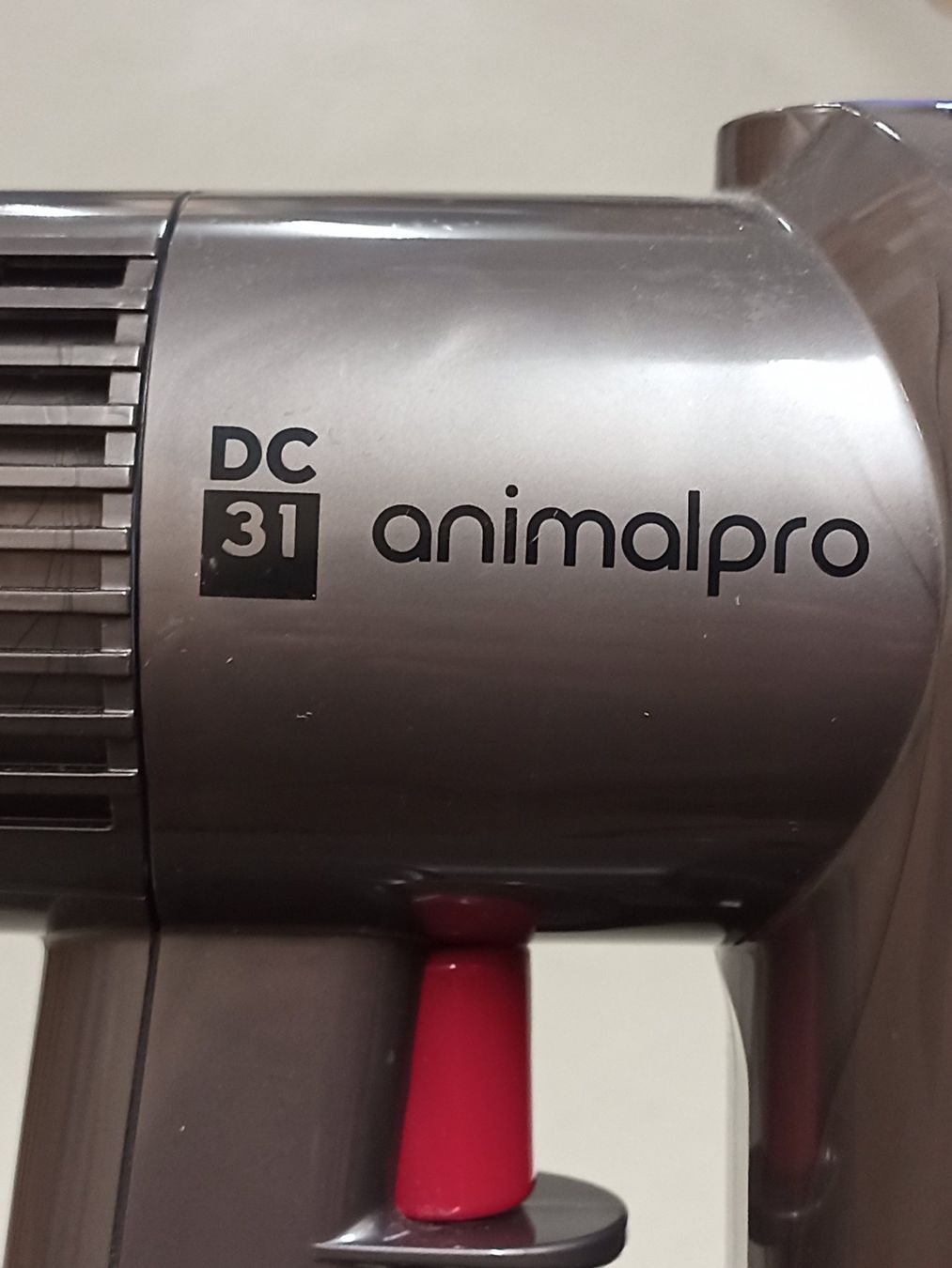 Dyson Aspirapolveri & Accessori: Dyson DC 31 Animal Pro Staubsauger TOP – Usato da Zürich venduto da danihell 4
