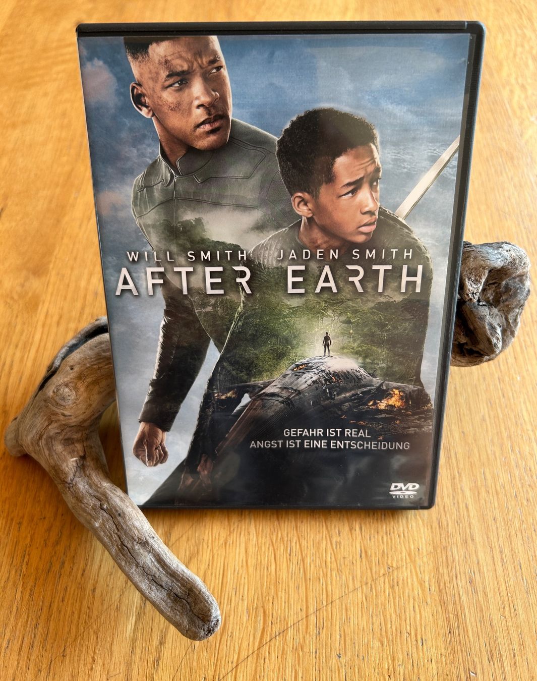 Tutti i DVDs: After Earth (Will & Jaden Smith) – Usato da Urnäsch venduto da Winterzauber12