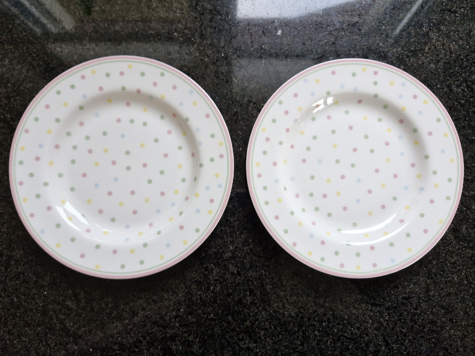 Greengate Teller: 2 kleine Teller Greengate – Gebraucht aus Luterbach von martinagl83