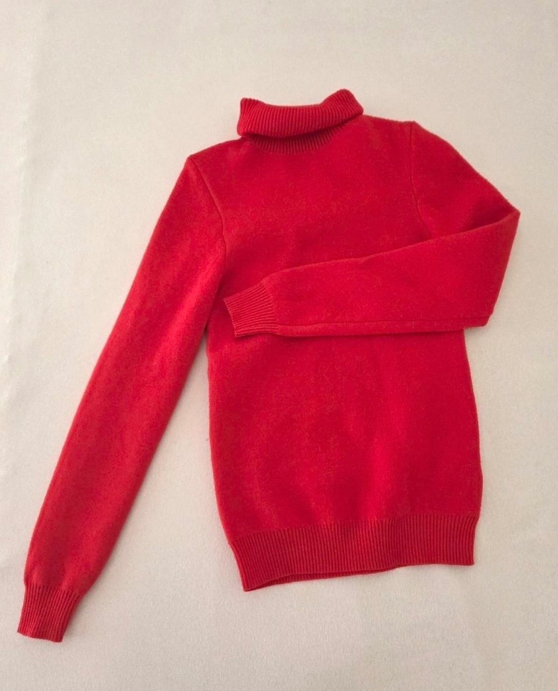Maglioni & Felpe: Roter Rollkragenpullover Size S – Nuovo (secondo la descrizione) da Zug venduto da Pal_ma 1