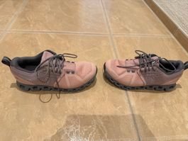 Neue ON Running Schuhe, 38 NP 190 Fr