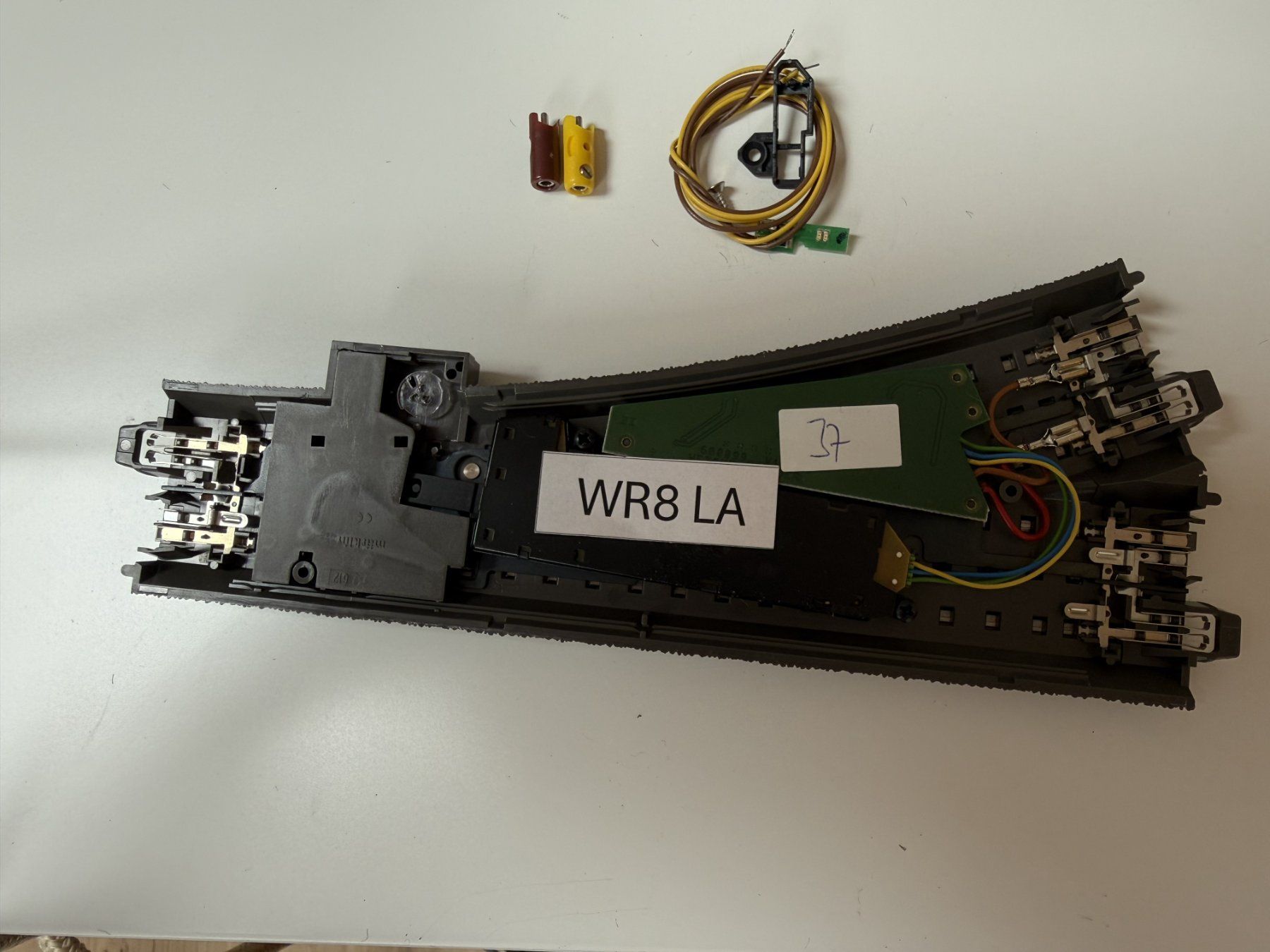 Märklin Modellini di ferrovie: Märklin Weiche 24612 rechts – Usato da Rottenschwil venduto da master007pc 1