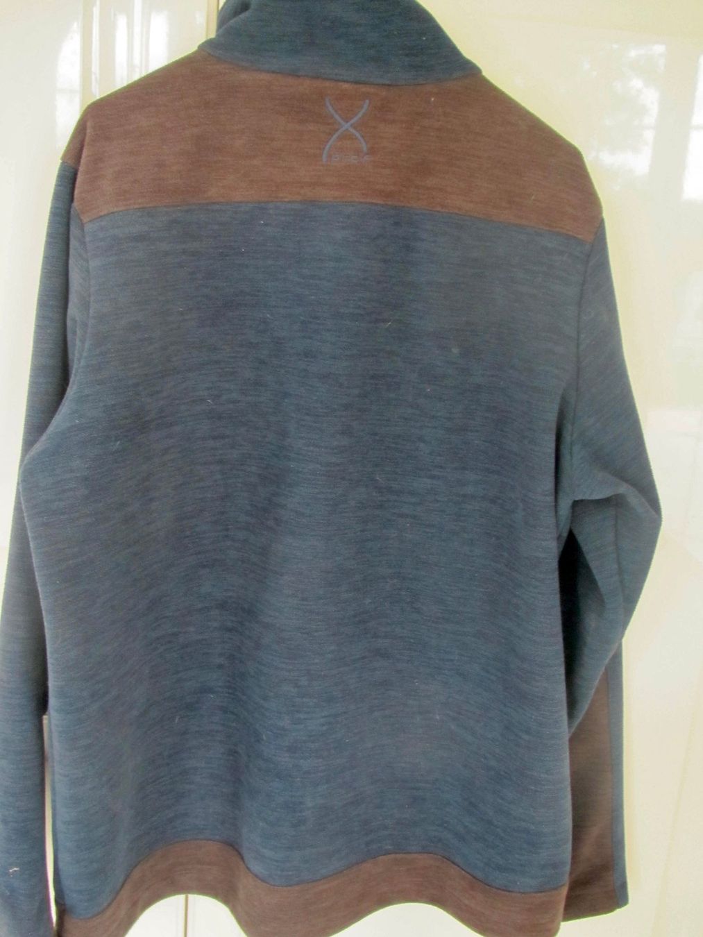 High Giacche: VESTE HIGH MOUNTAIN – Nuovo (secondo la descrizione) da Murten venduto da Selliot 1