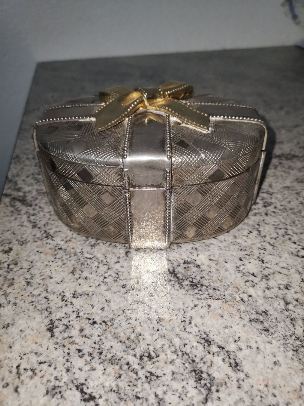 Altro in Decorazioni & Accessori: VINTAGE ELEGANTE SCHMUCKDOSE – Usato da basel venduto da lupettone 1