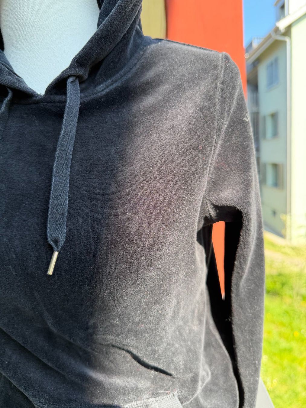 H&M Maglioni & Felpe: Schwarzer  Hoodie, Grösse xS - – Usato da Riehen venduto da edu_92w7 6