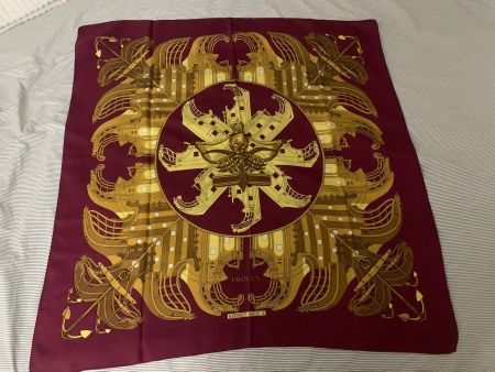 foulard hermes en soie 85cm x 85cm