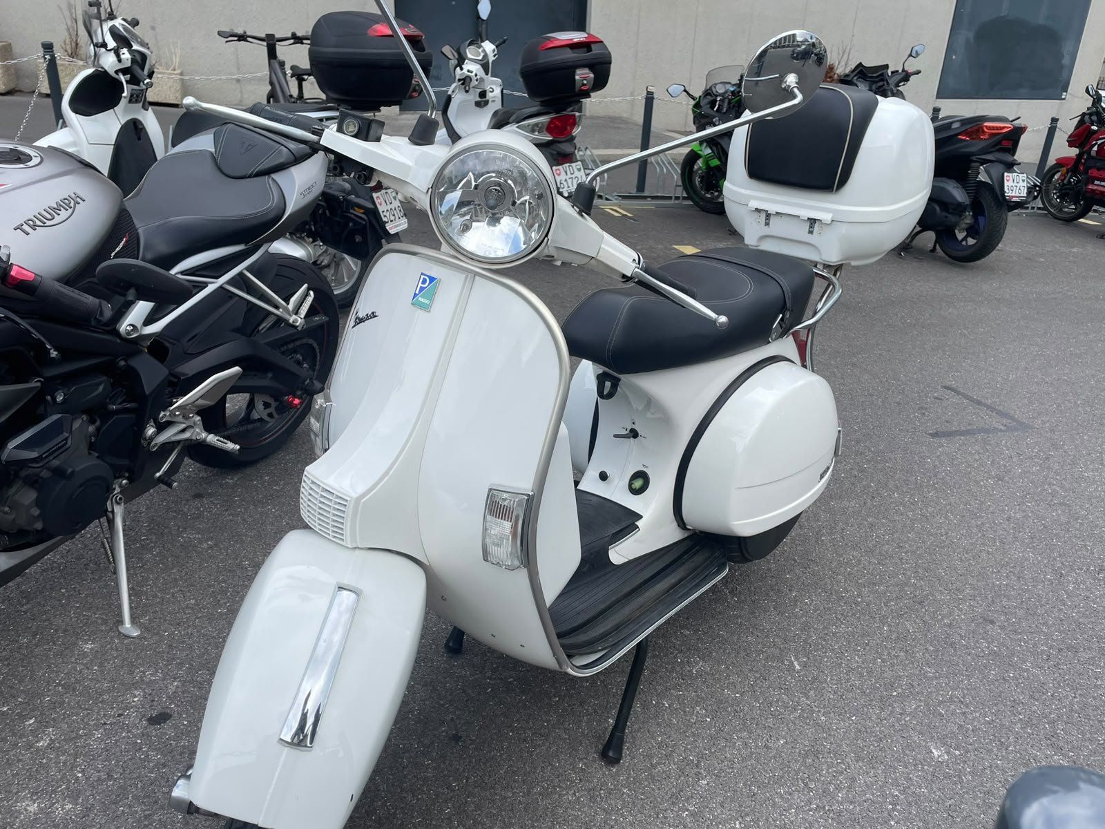 Vespa Scooter: Vespa PX 125 – Usato da Lausanne venduto da Speedmaxter