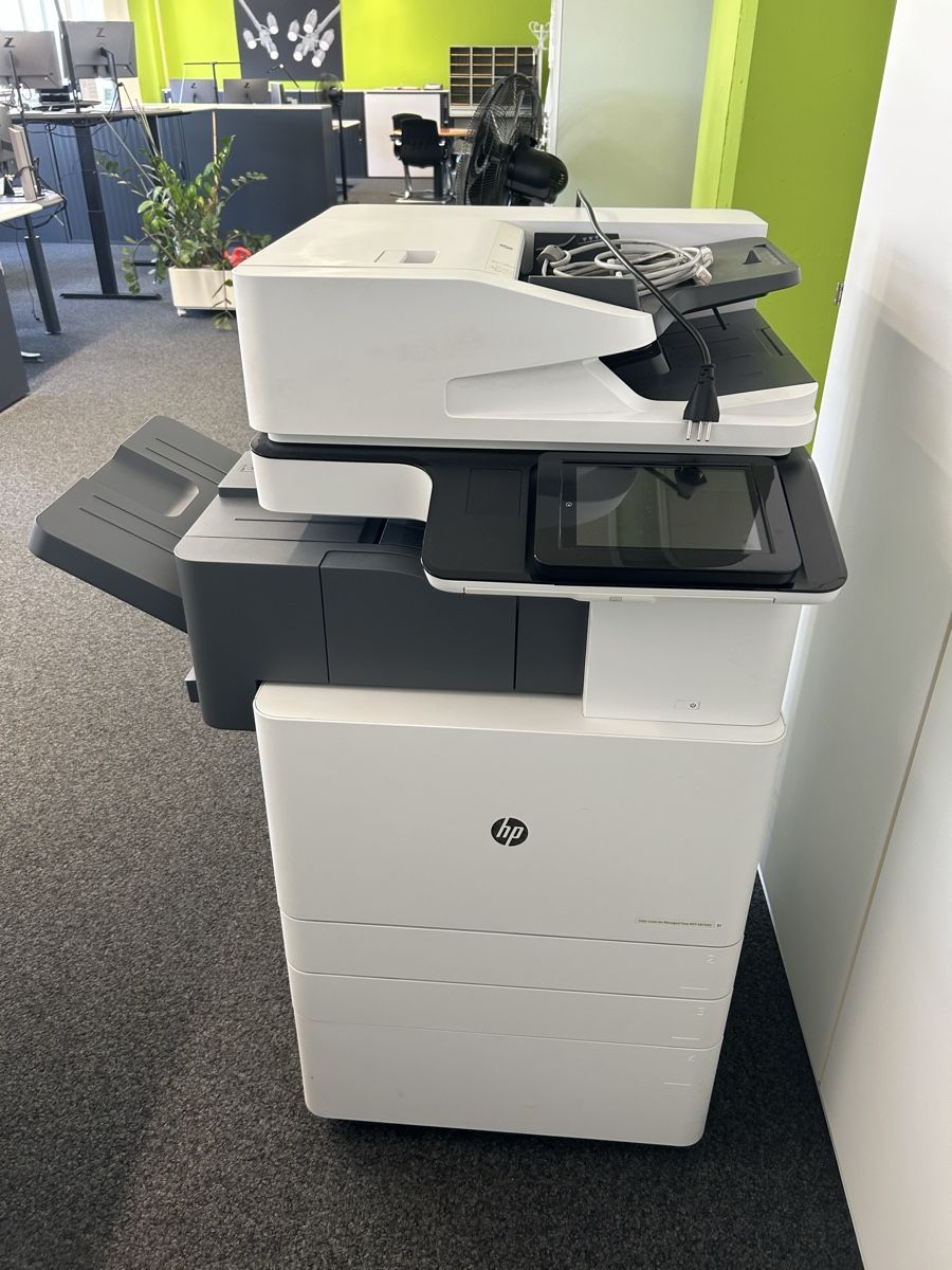 Hewlett Packard Stampanti: Color LaserJet Managed Flow MFP E87640 – Usato da Hochdorf venduto da Lau_Adm 1