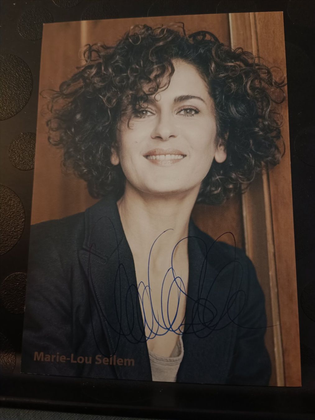 Autogramme: Marie-Lou Sellem - handsigniert – Gebraucht aus Menziken von Artographs