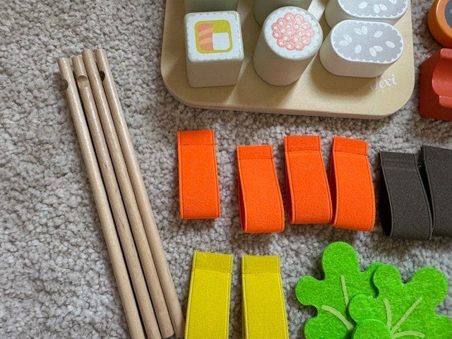 Giocattoli: Holz Sushi Set SEVI – Usato da Uitikon Waldegg venduto da pit_r6q9 5