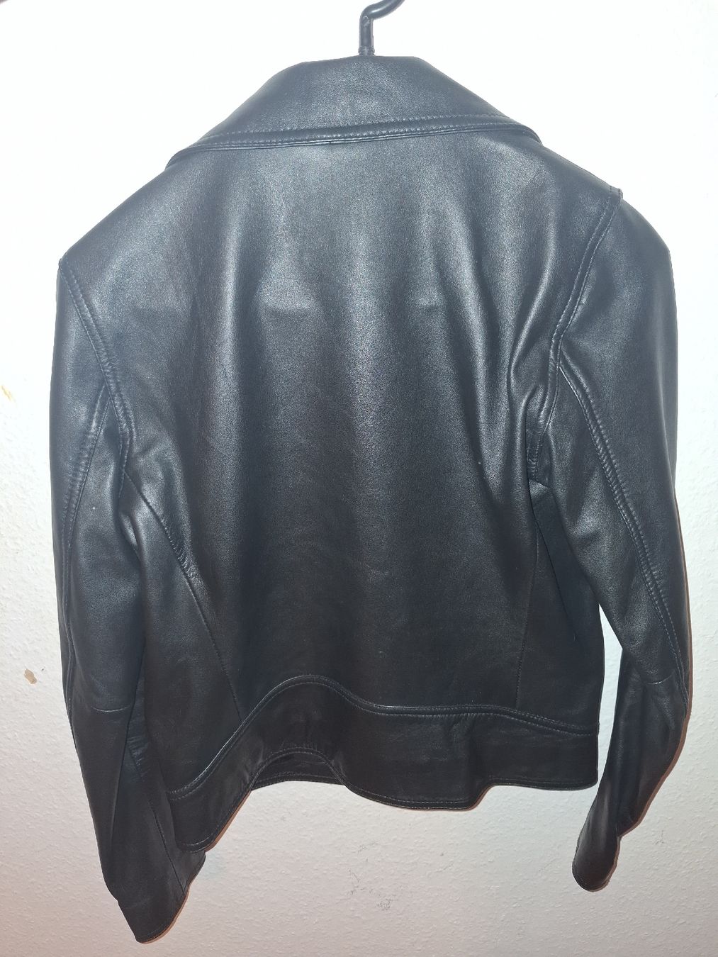 Kooples Giacche: The Kooples, schwarze Lammlederjacke XS wie neu – Nuovo (secondo la descrizione) da Le Locle venduto da sAm_2112 1