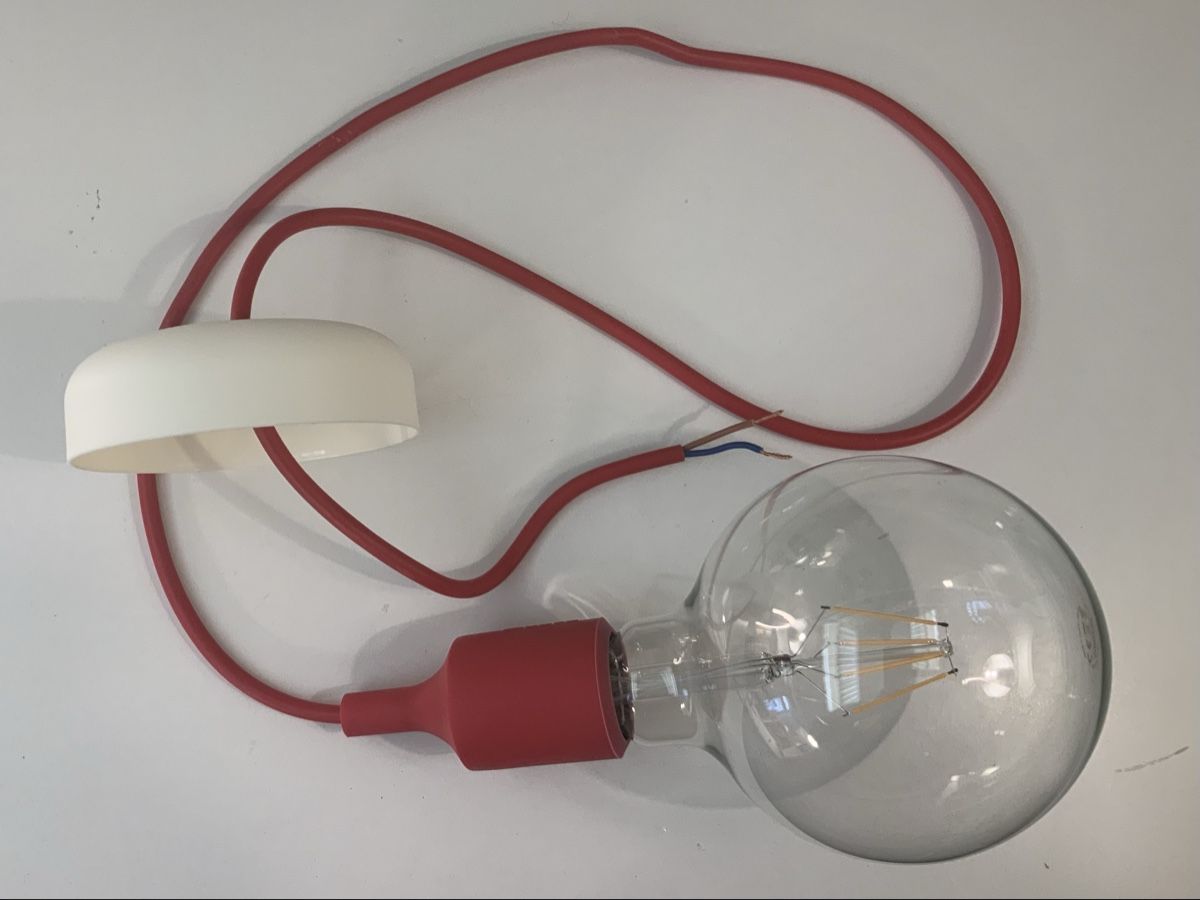 Muuto Kronleuchter & Deckenlampen: Suspension Muuto E27 Red – Gebraucht aus rolle von Tontonjulot